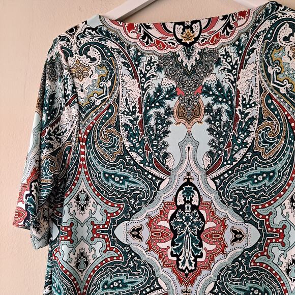 Chico's White Green Multi Keyhole Neckline Paisley Print Knit Jersey Dress -Sz 8 - Picture 5 of 7